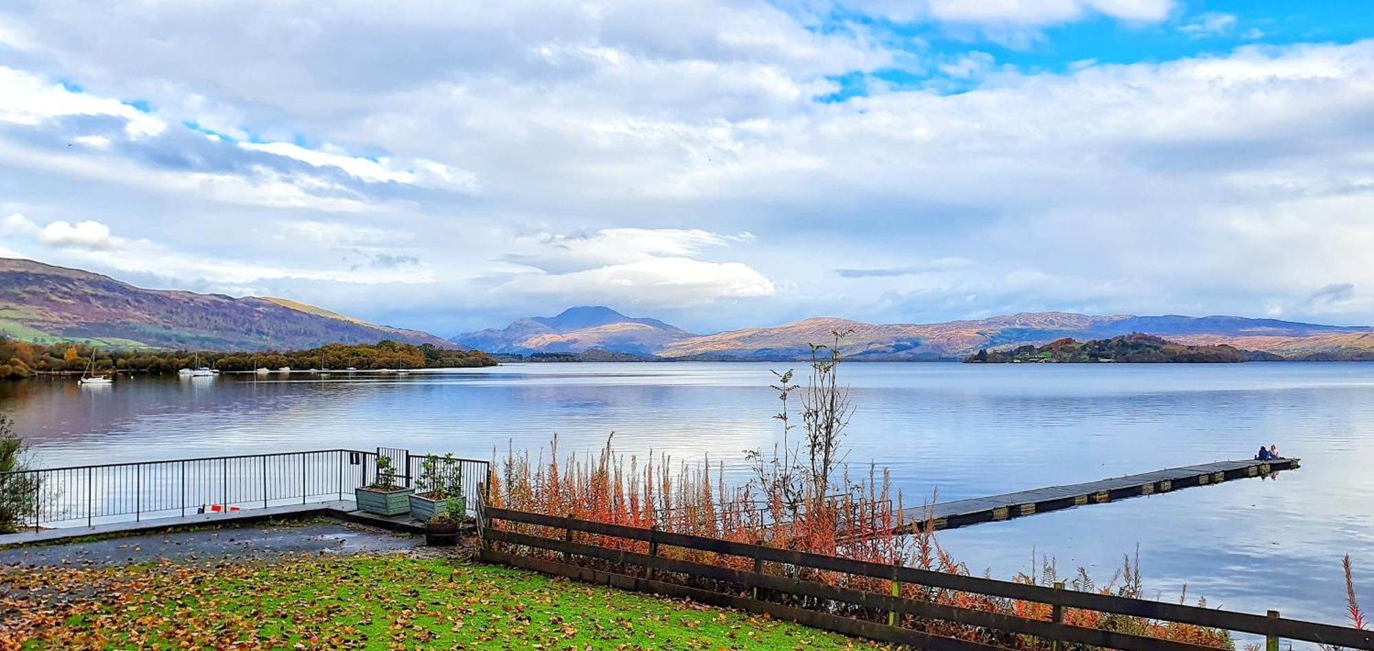 Skyline Lodge Loch Lomond Castle Lodges Balloch Ngoại thất bức ảnh
